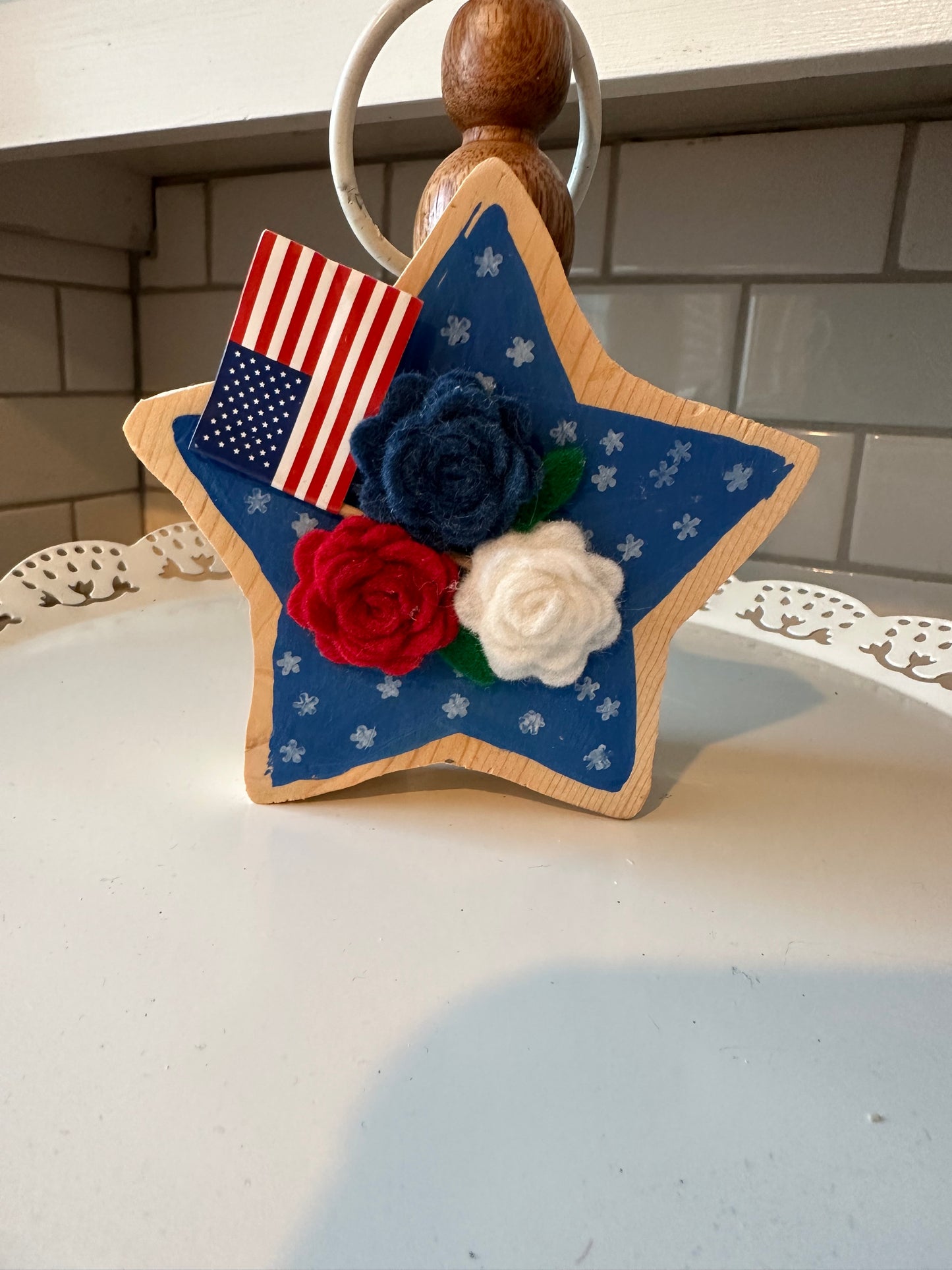 Small patriotic star